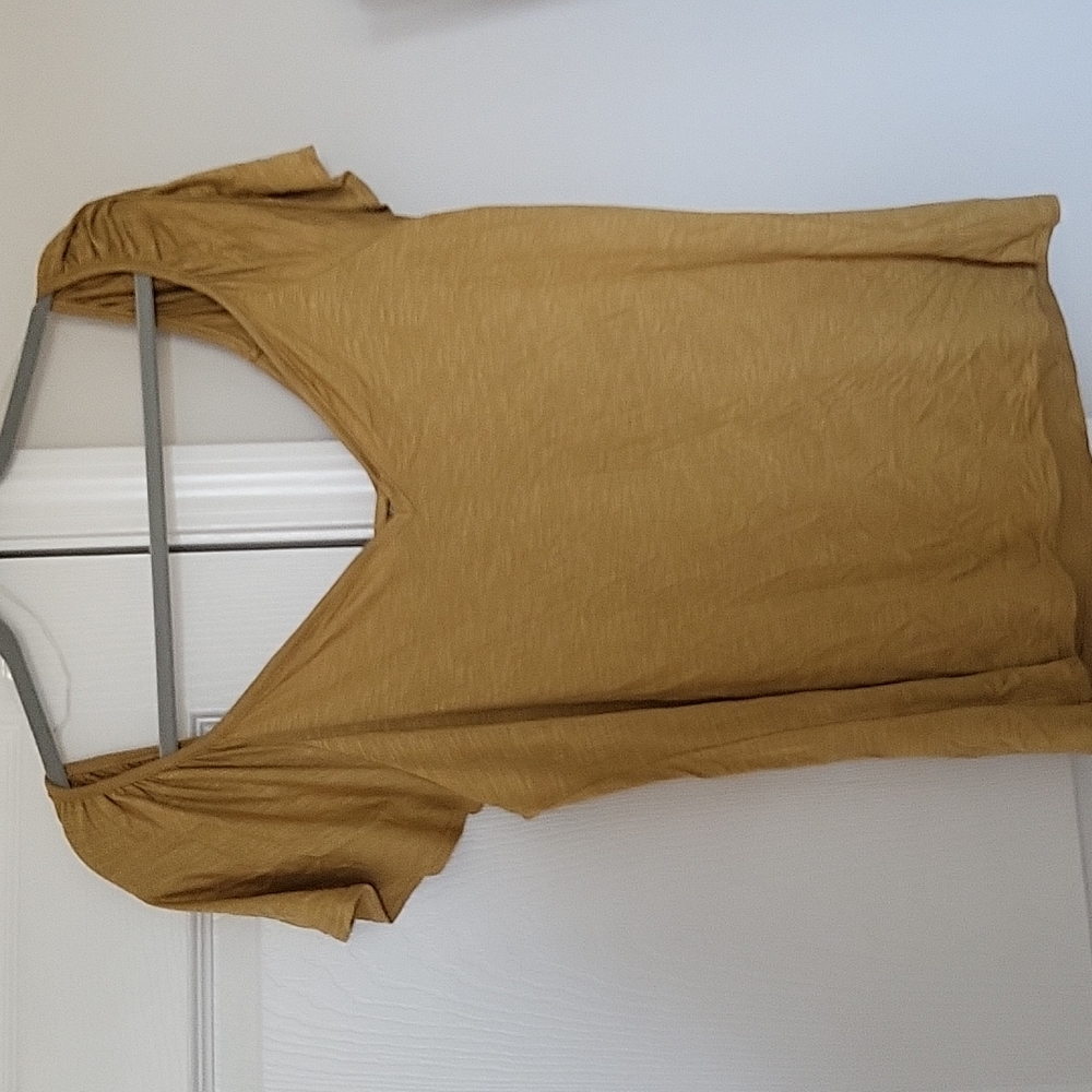 Sexy Golden Top